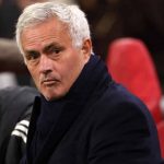 Jose Mourinho di Bench-nya Benfica