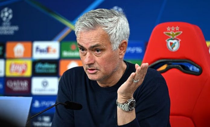 Jose Mourinho manajer Benfica Jose Mourinho manajer Benfica
