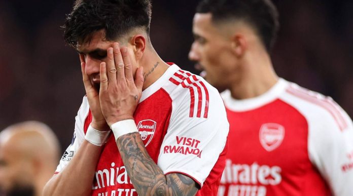 Peluang juara Arsenal terancam