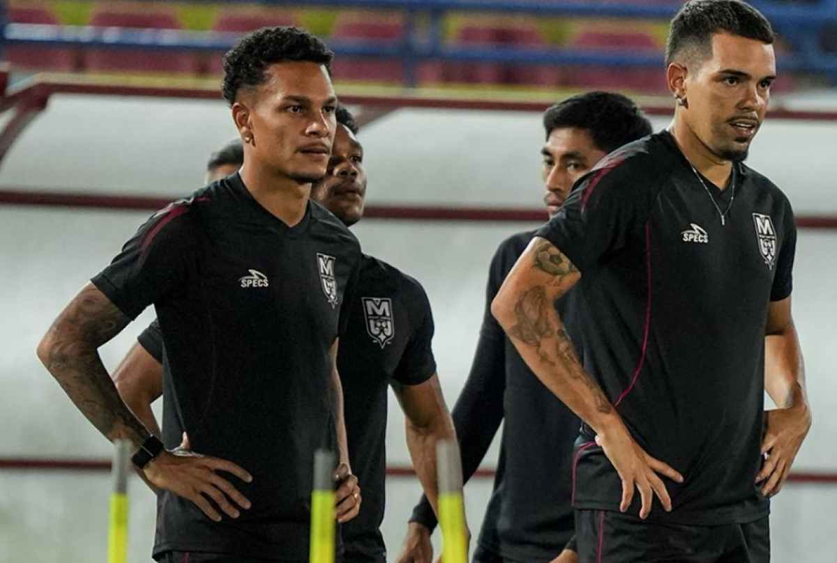 Penggawa Malut United dalam latihan jelang tandang di Semen Padang