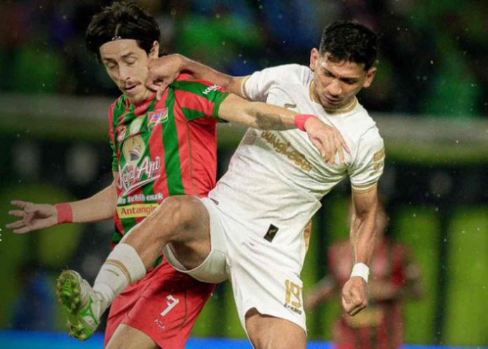 Persebaya Menjamu Bhayangkara FC di Pekan ke-21 Persebaya Menjamu Bhayangkara FC di Pekan ke-21