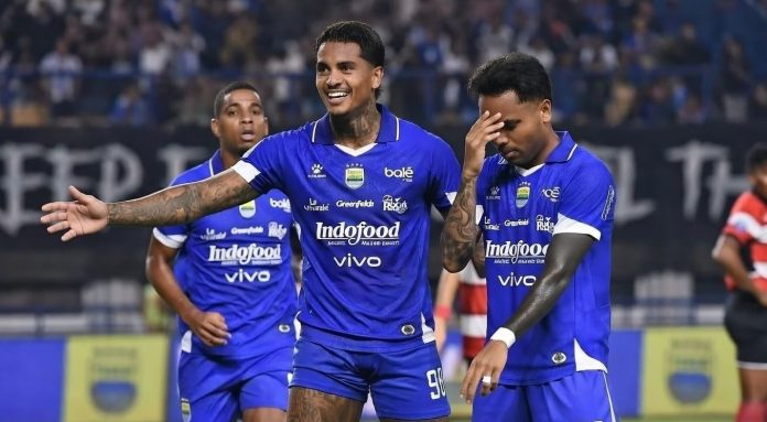 Persib Bandung vs Madura United