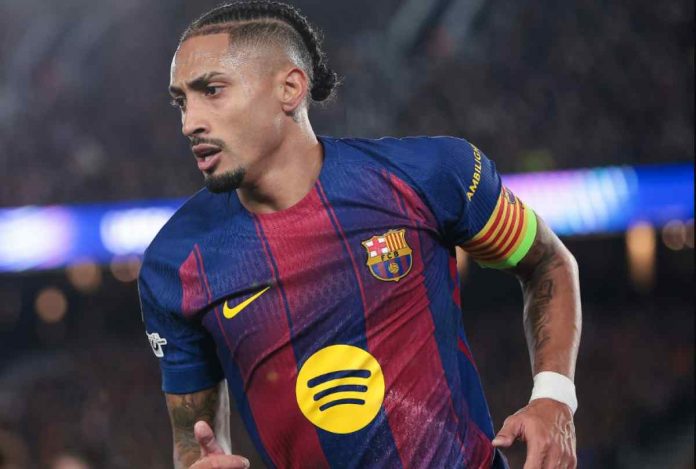 Raphinha dalam sebuah aksinya untuk Barcelona Raphinha dalam sebuah aksinya untuk Barcelona