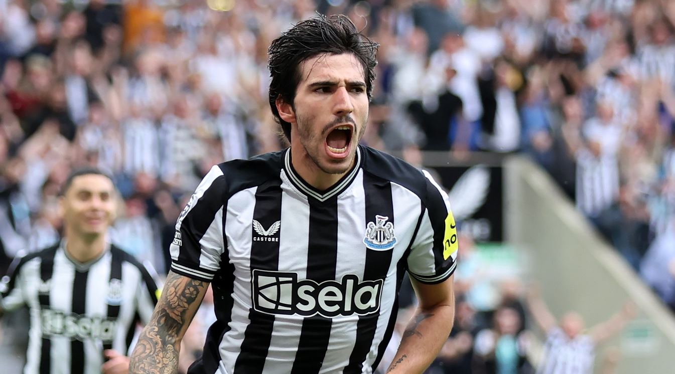 Man United Siapkan Skema Tukar Tambah untuk Gaet Sandro Tonali dari Newcastle Man United Siapkan Skema Tukar Tambah untuk Gaet Sandro Tonali dari Newcastle