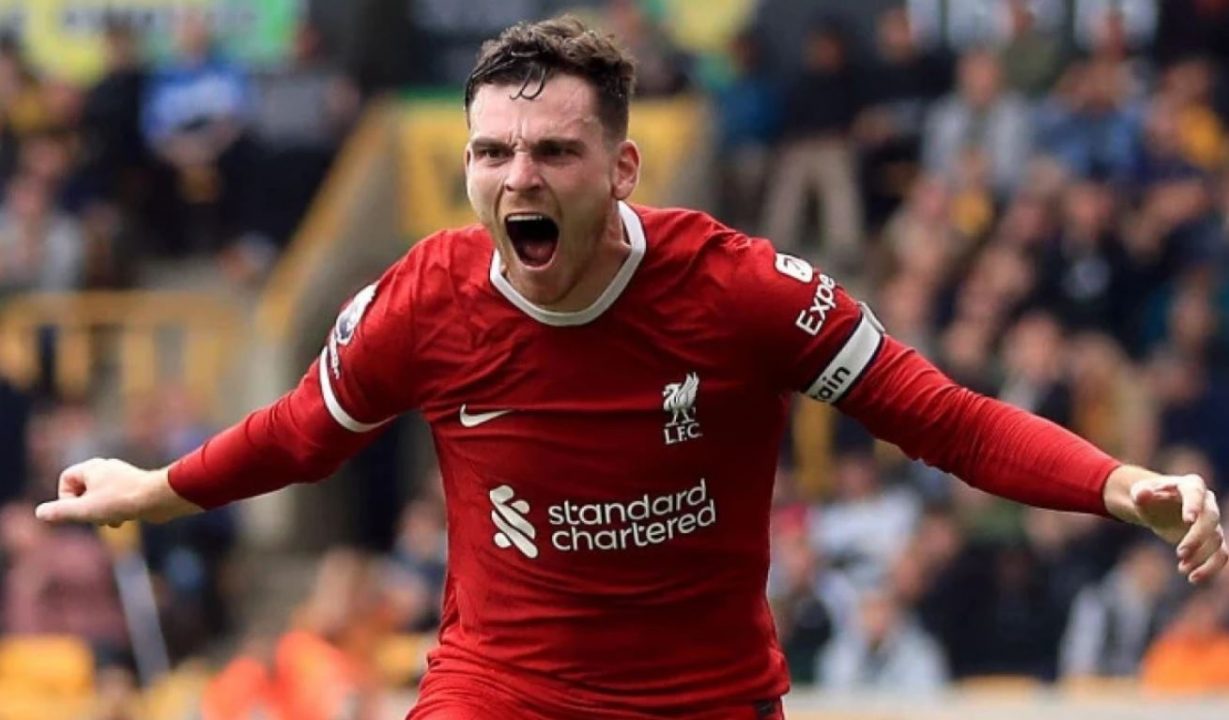 Andrew Robertson pemain Liverpool incaran Tottenham di bursa transfer
