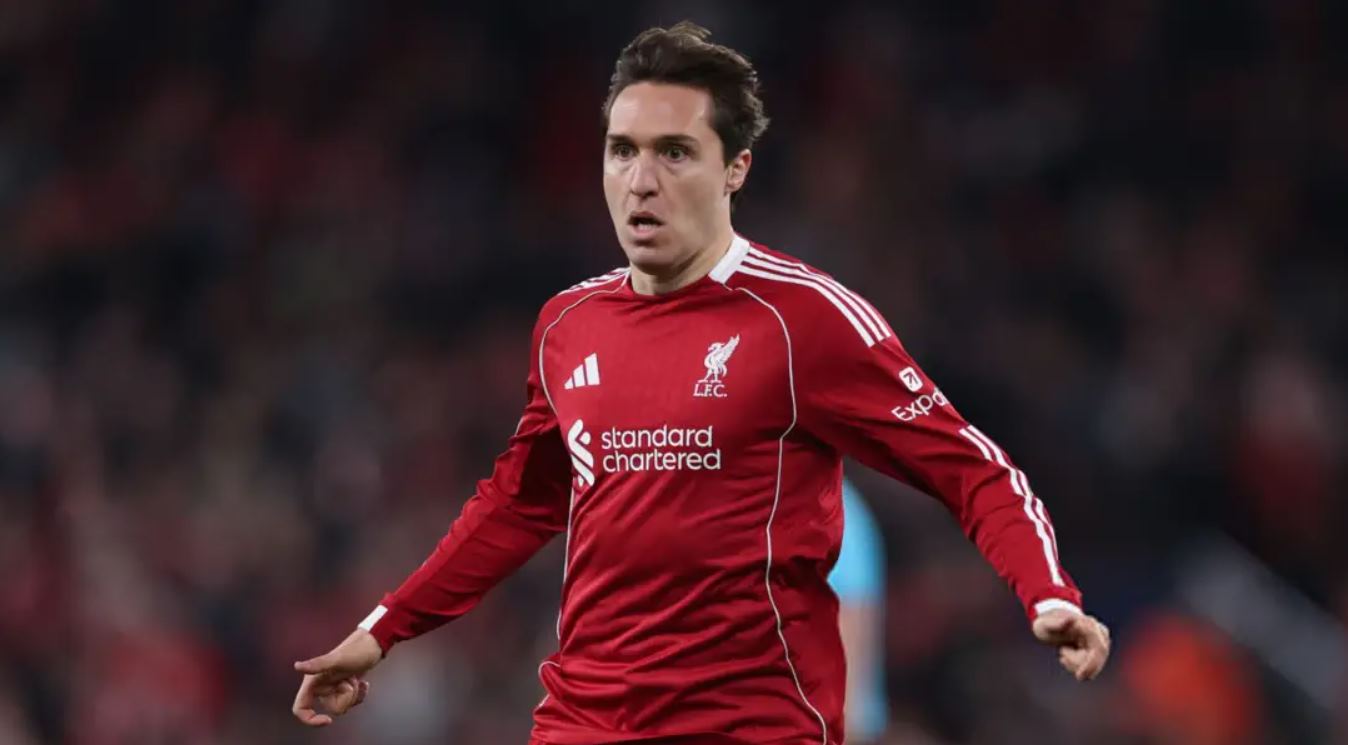 Federico Chiesa pemain Liverpool