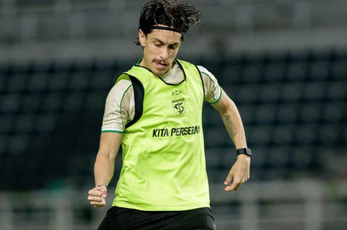Francisco Rivera Jadi Andalan Persebaya Saat Menjamu Persib di Pekan ke-24 Francisco Rivera Jadi Andalan Persebaya Saat Menjamu Persib di Pekan ke-24