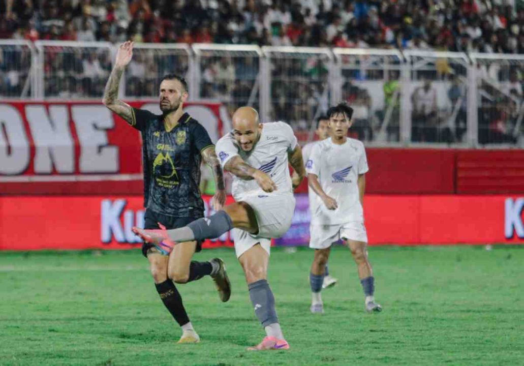 Malut United Menjamu PSM Makassar di Pekan ke-25