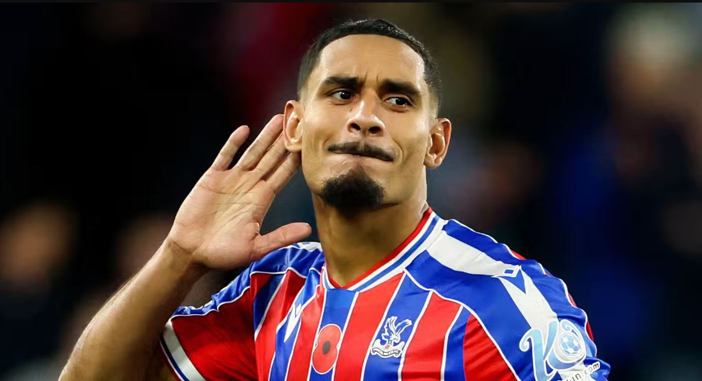 Maxence Lacroix pemain Crystal Palace
