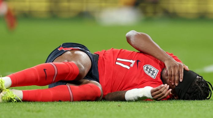 Noni Madueke cedera saat bela timnas Inggris Noni Madueke cedera saat bela timnas Inggris