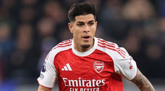Piero Hincapie pemain Arsenal