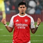 Arsenal Diuntungkan Aturan UEFA Jelang Duel Leg Pertama 16 Besar Liga Champions Piero Hincapié pemain Arsenal