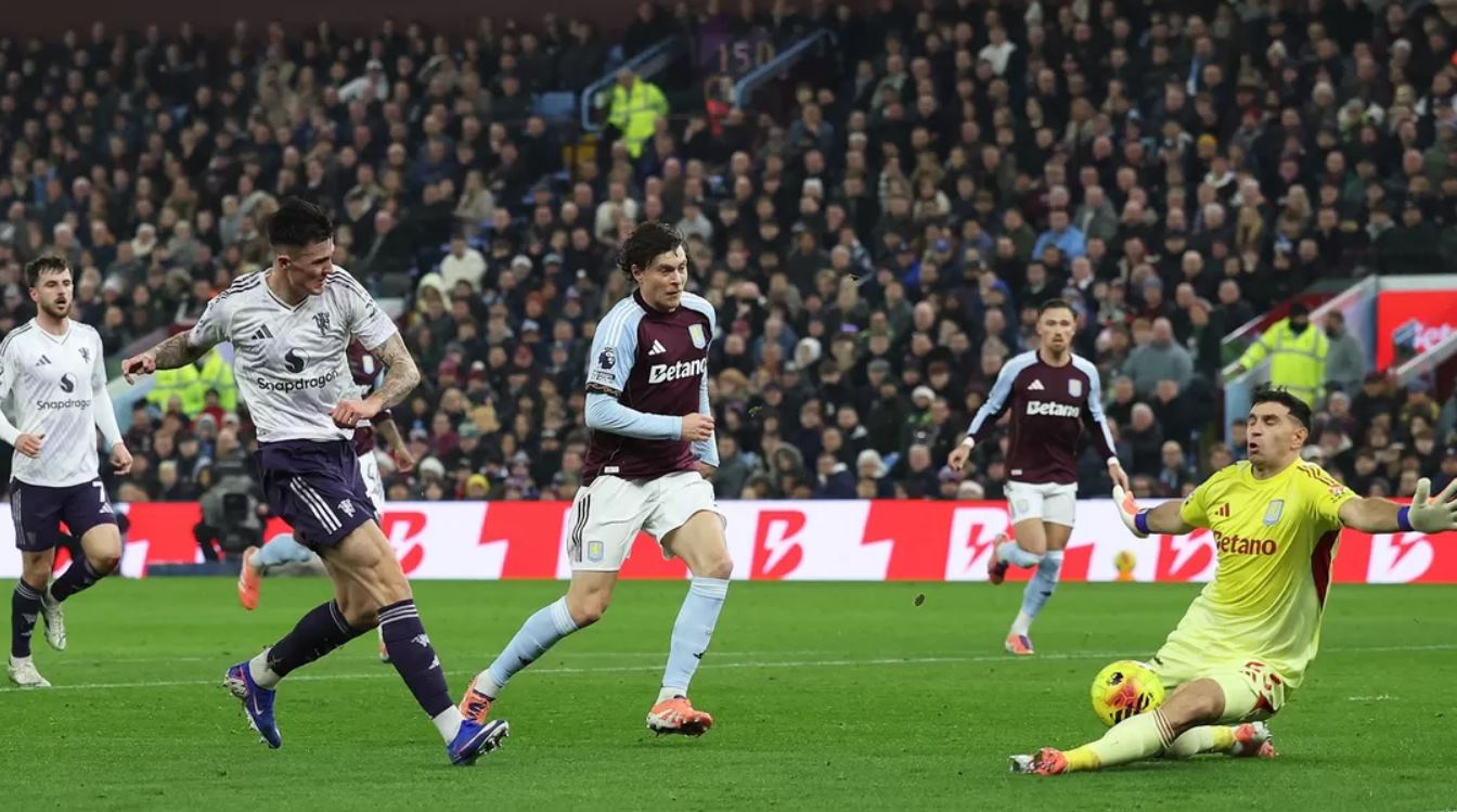 Prediksi Manchester United vs Aston Villa di Liga Inggris 2026