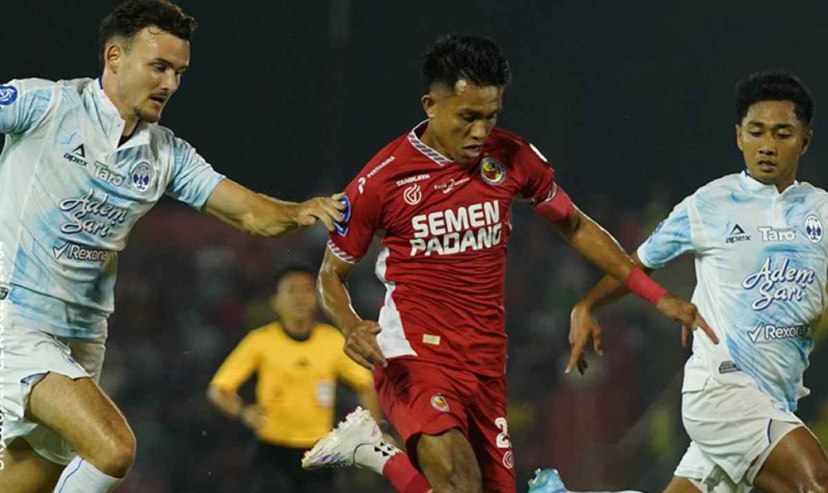 Semen Padang Menjamu PSIM di Pekan ke-24