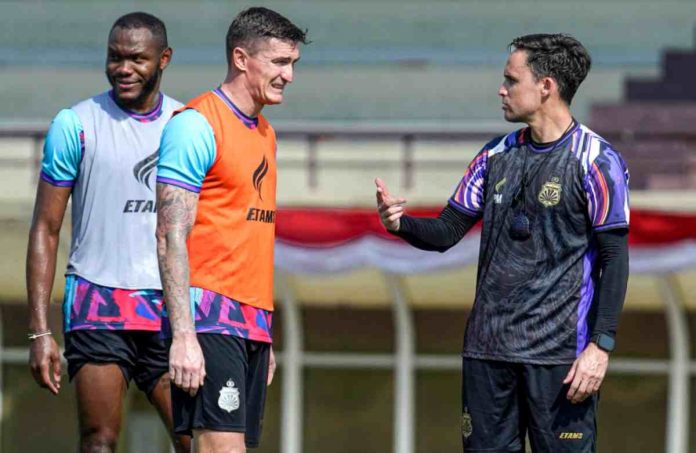 Sesi Latihan Bhayangkara FC