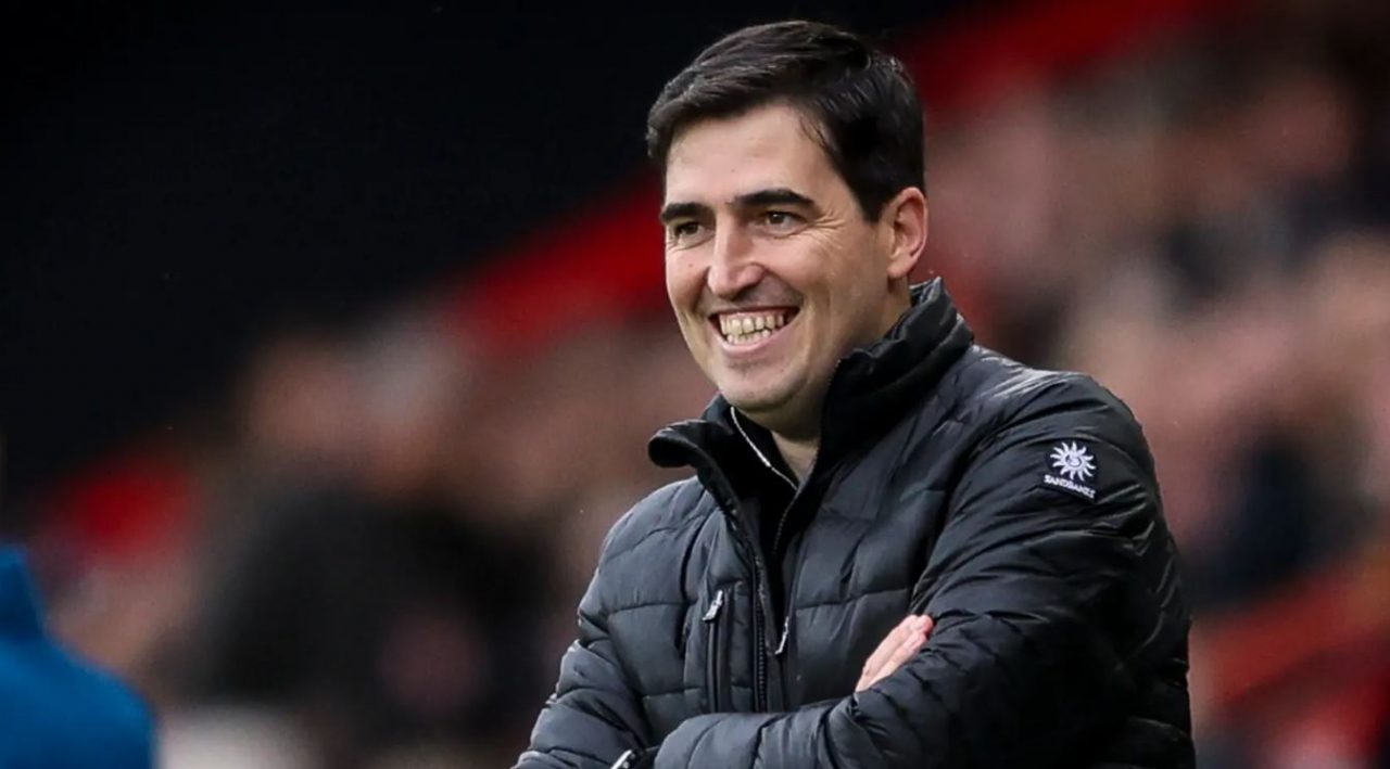 Andoni Iraola buka suara soal ke Newcastle