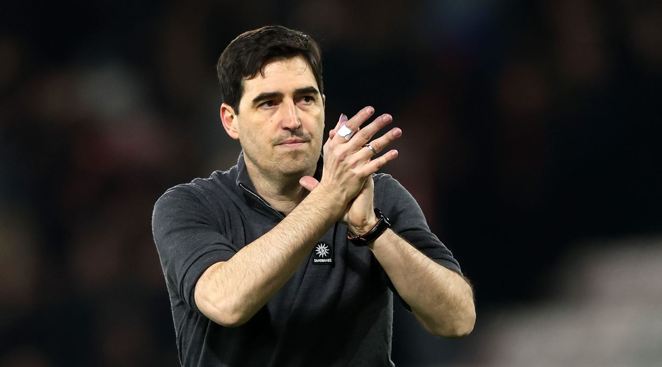 Andoni Iraola resmi mundur dari posisi pelatih Bournemouth akhir musim Andoni Iraola resmi mundur dari posisi pelatih Bournemouth akhir musim