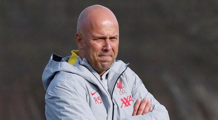 Arne Slot pelatih Liverpool Arne Slot pelatih Liverpool