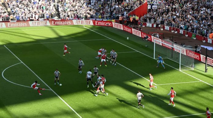 Arsenal Manfaatkan Skema Bola Mati untuk Menang Tipis atas Newcastle Arsenal Manfaatkan Skema Bola Mati untuk Menang Tipis atas Newcastle