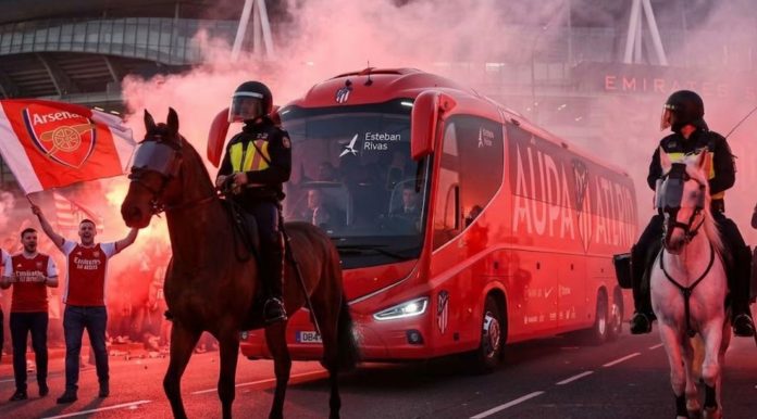 Arsenal siapkan sambutan panas bagi Atletico madrid di Emirates Stadium Arsenal siapkan sambutan panas bagi Atletico madrid di Emirates Stadium