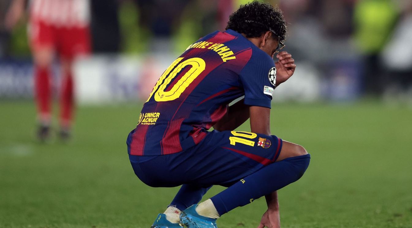 Blunder Fatal Hansi Flick! Sudah Kalah, Barcelona Kini Kehilangan Pilar Penting untuk Leg Kedua