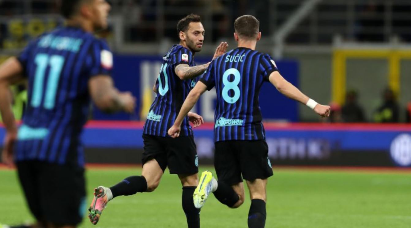 Comeback Dramatis Inter Amankan Tiket Final Setelah Menang 3-2 atas Como