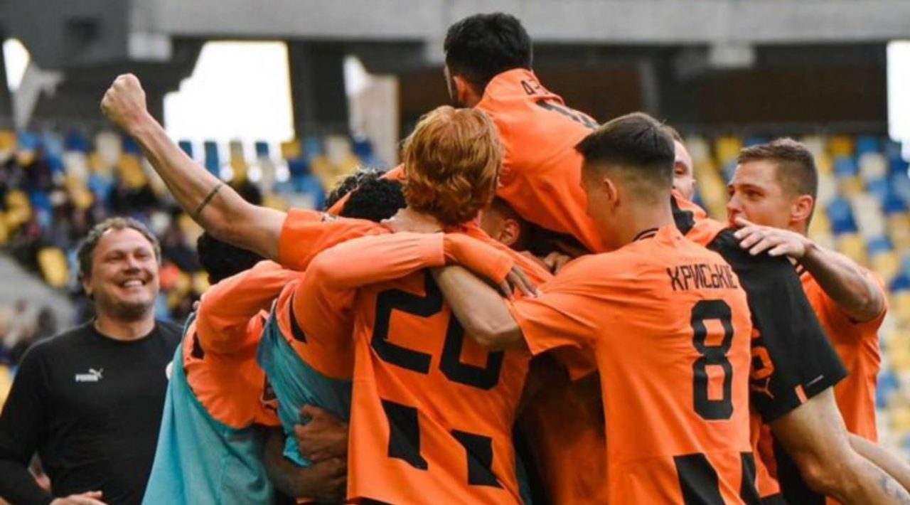 Hasil AZ Alkmaar vs Shakhtar Donetsk