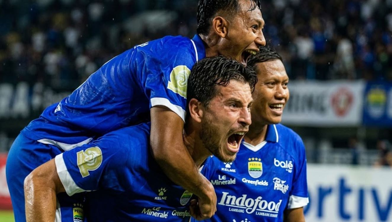 Hasil Bhayangkara FC vs Persib Bandung skor 2-4