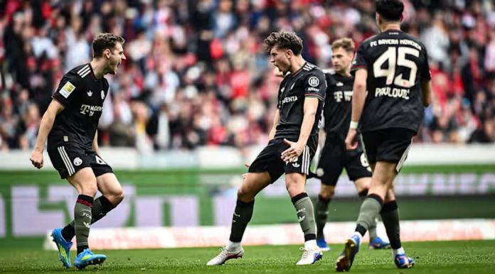 Analisa Comeback Gila Bayern Munchen: Badai Cedera, Tertinggal 0-2, Menang di Menit Akhir Analisa Comeback Gila Bayern Munchen: Badai Cedera, Tertinggal 0-2, Menang di Menit Akhir