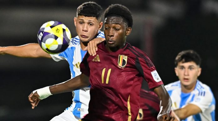 Profil Jesse Bisiwu, Winger Muda dengan Kemampuan Teknik Tinggi di Sisi Kiri Profil Jesse Bisiwu, Winger Muda dengan Kemampuan Teknik Tinggi di Sisi Kiri