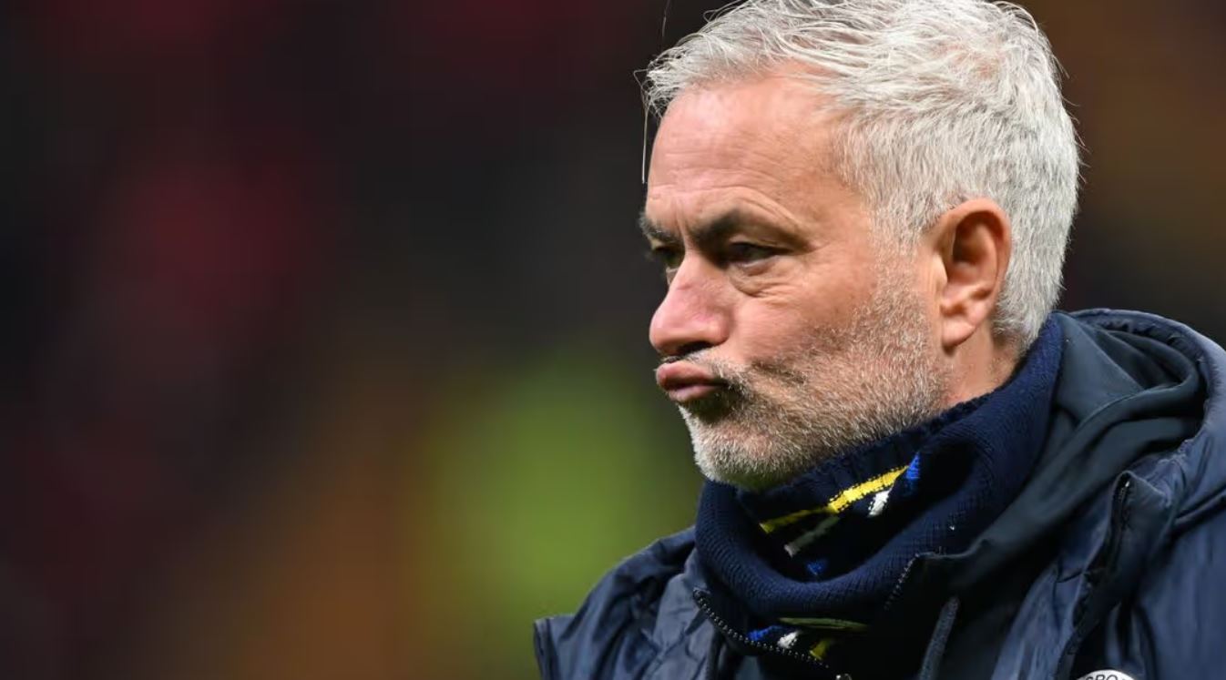 Jose Mourinho Jadi Kandidat Utama Pelatih Real Madrid Musim Depan