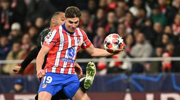 Julian Alvarez pemain Atletico Madrid Minat Barcelona pada Julian Alvarez Terbentur Harga Tinggi Atletico