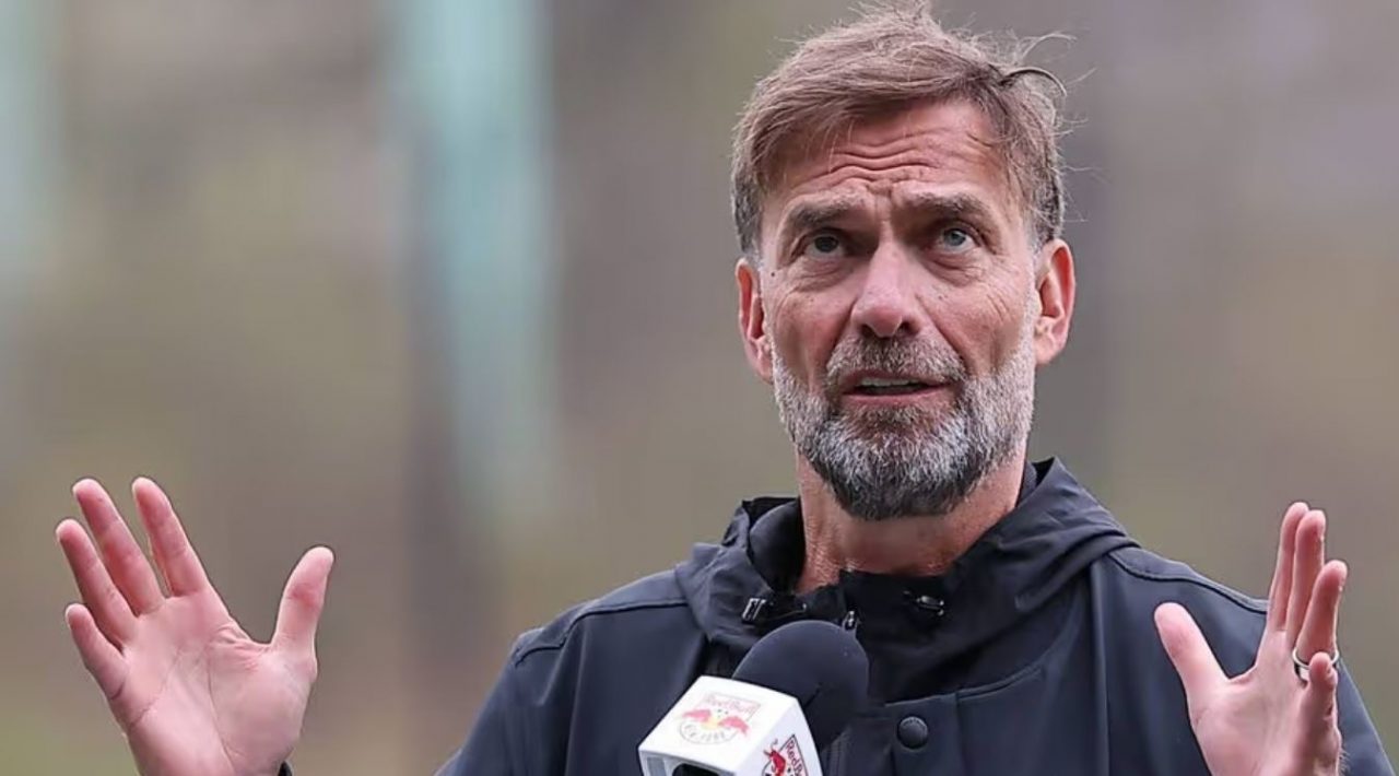 Klopp Isyaratkan Balik Liverpool Bidik Pengganti Salah