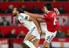 Analisa Kekalahan Man United: Ceroboh di Depan Bos Besar, Setan Merah Dipermalukan Lawannya Lisandro Martinez melakukan pelanggaran di laga Manchester United vs Leeds United