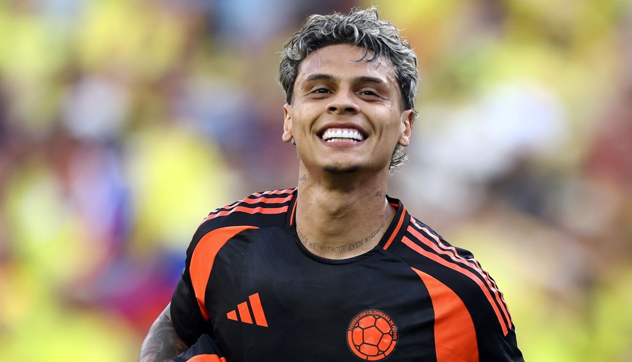 Manchester United Tertarik Rekrut Gelandang Benfica Richard Rios