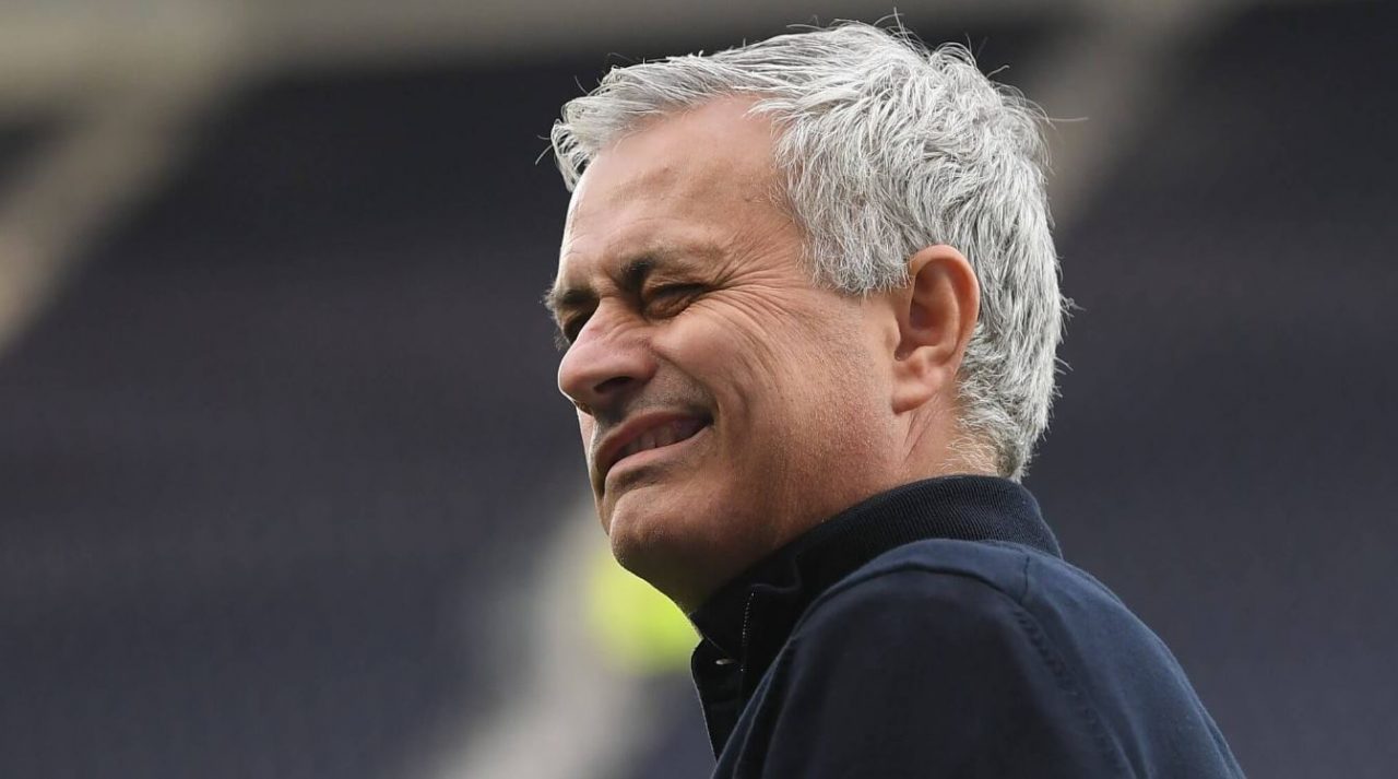 Nama Jose Mourinho muncul sebagai kandidat pelatih Real Madrid berikutnya