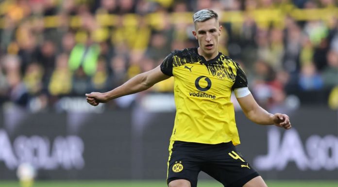 Nico Schlotterbeck jadi rebutan transfer Liverpool dan Manchester United Nico Schlotterbeck jadi rebutan transfer Liverpool dan Manchester United