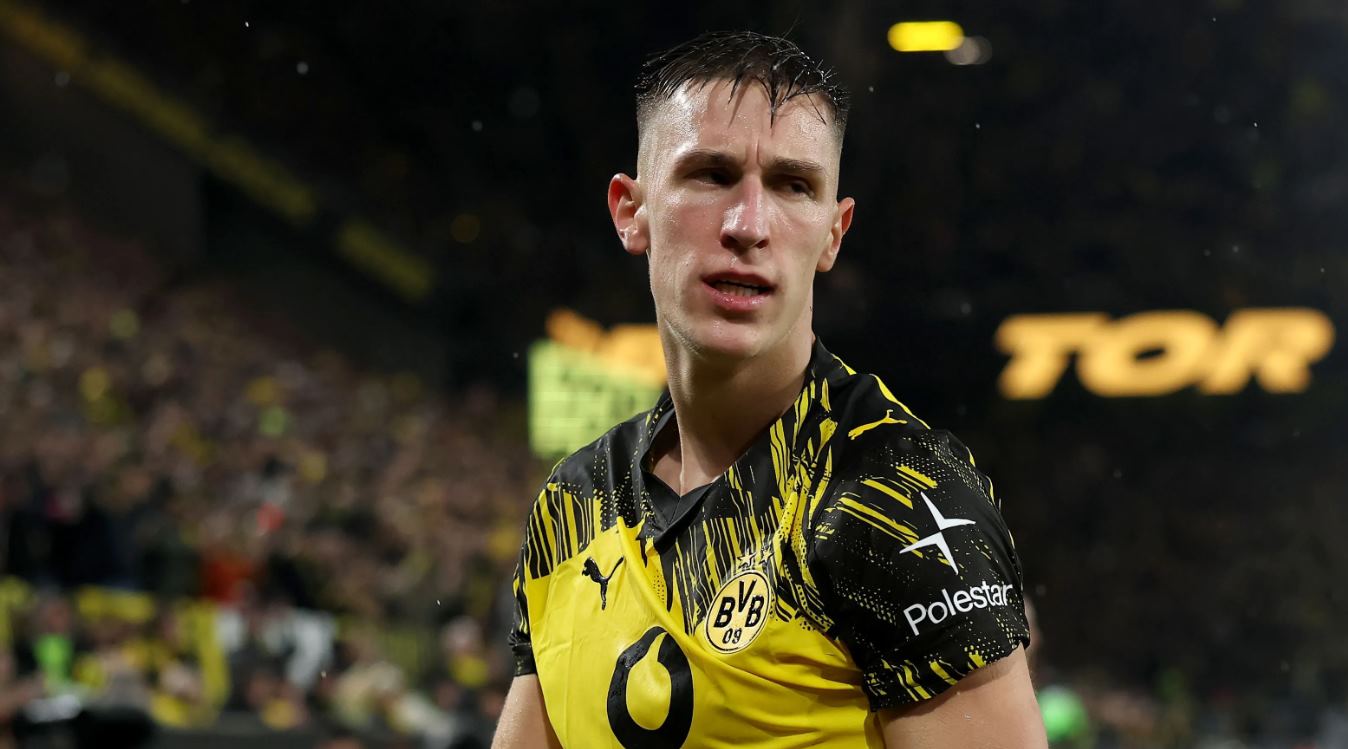 Nico Schlotterbeck pemain Borussia Dortmund Nico Schlotterbeck pemain Borussia Dortmund