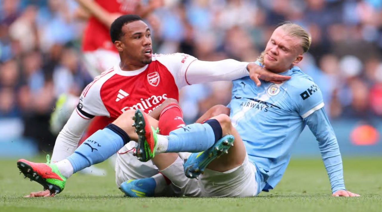 Peluang Arsenal Rebut Gelar Liga Inggris Meski Kehilangan Momentum