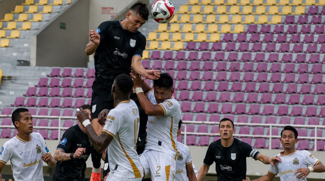 Persis Solo vs Bhayangkara FC