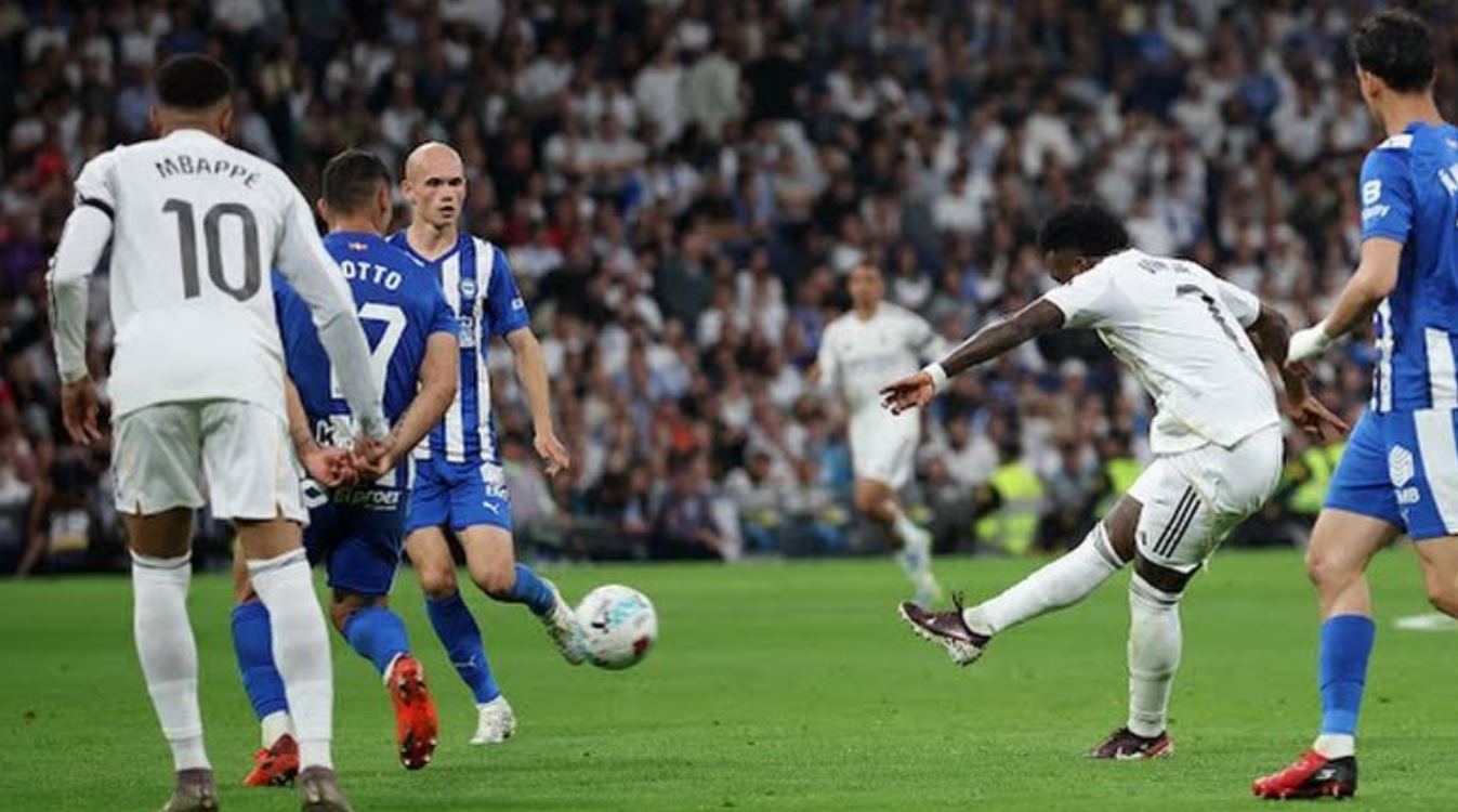 Real Madrid Sukses Tumbangkan Alaves