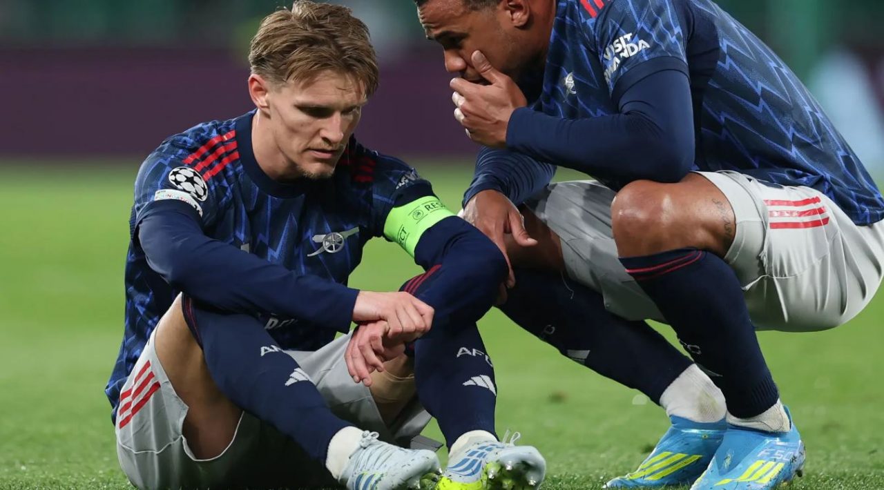 Martin Odegaard konfirmasi cedera saat Arsenal lawan Sporting
