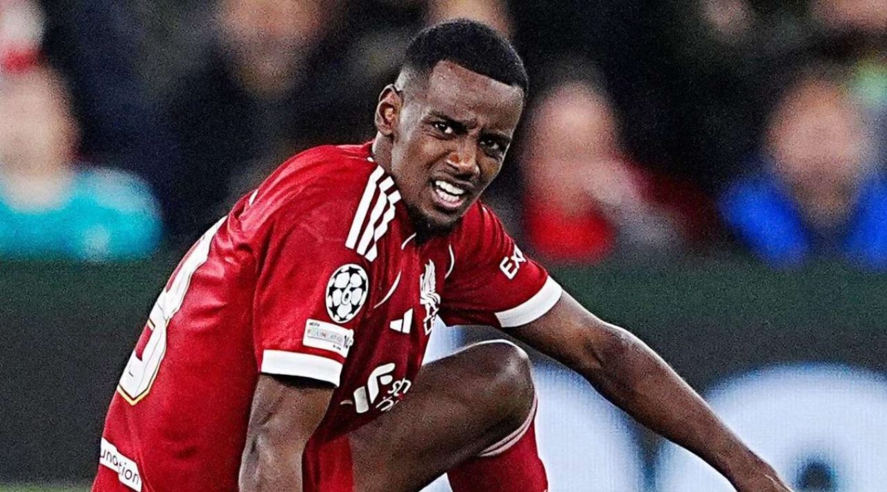 Alexander Isak pemain Liverpool