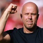 Arne Slot manajer Liverpool