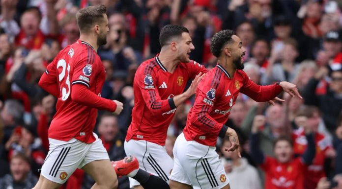 Hasil Manchester United vs Liverpool skor akhir 3-2 Hasil Manchester United vs Liverpool skor akhir 3-2
