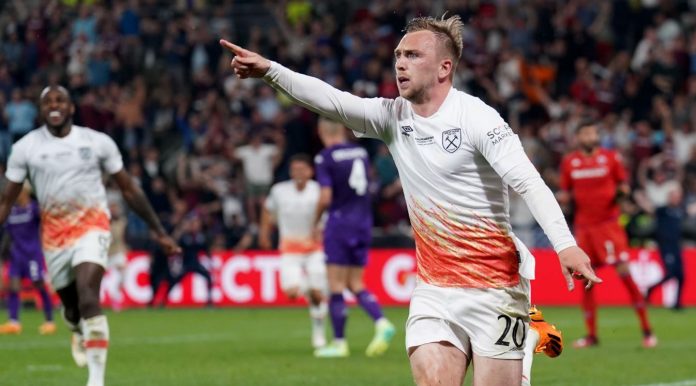 Jarrod Bowen pemain West Ham United