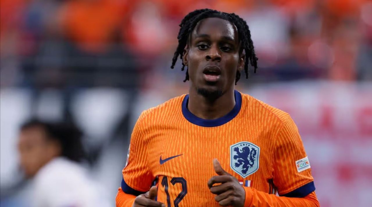 Jeremie Frimpong pemain Timnas Belanda