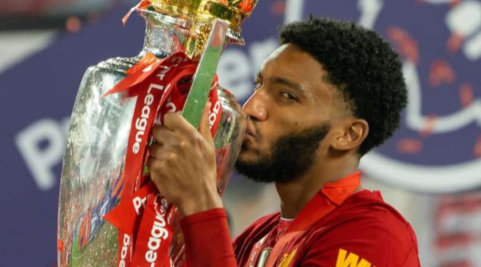 Joe Gomez pemain Liverpool