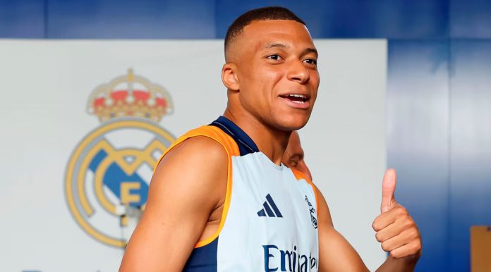 Kylian Mbappe pemain Real Madrid