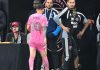 Lionel Messi tampak berjalan ke ruang ganti Inter Miami